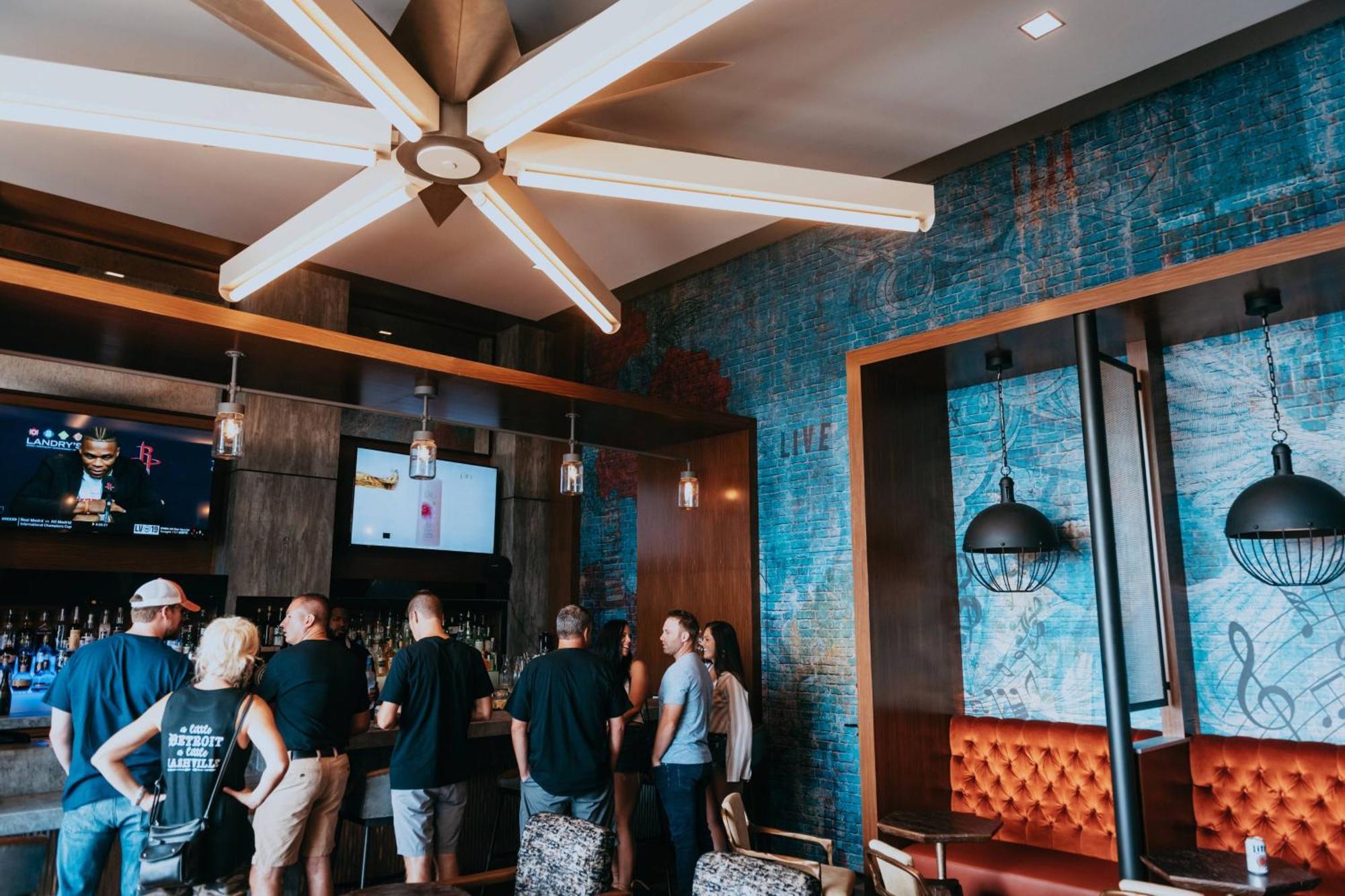 Springhill By Marriott Downtown/convention Center Hotel
